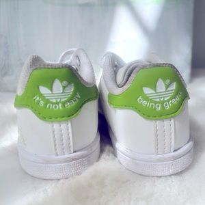 Toddler Kermit Adidas Size 5